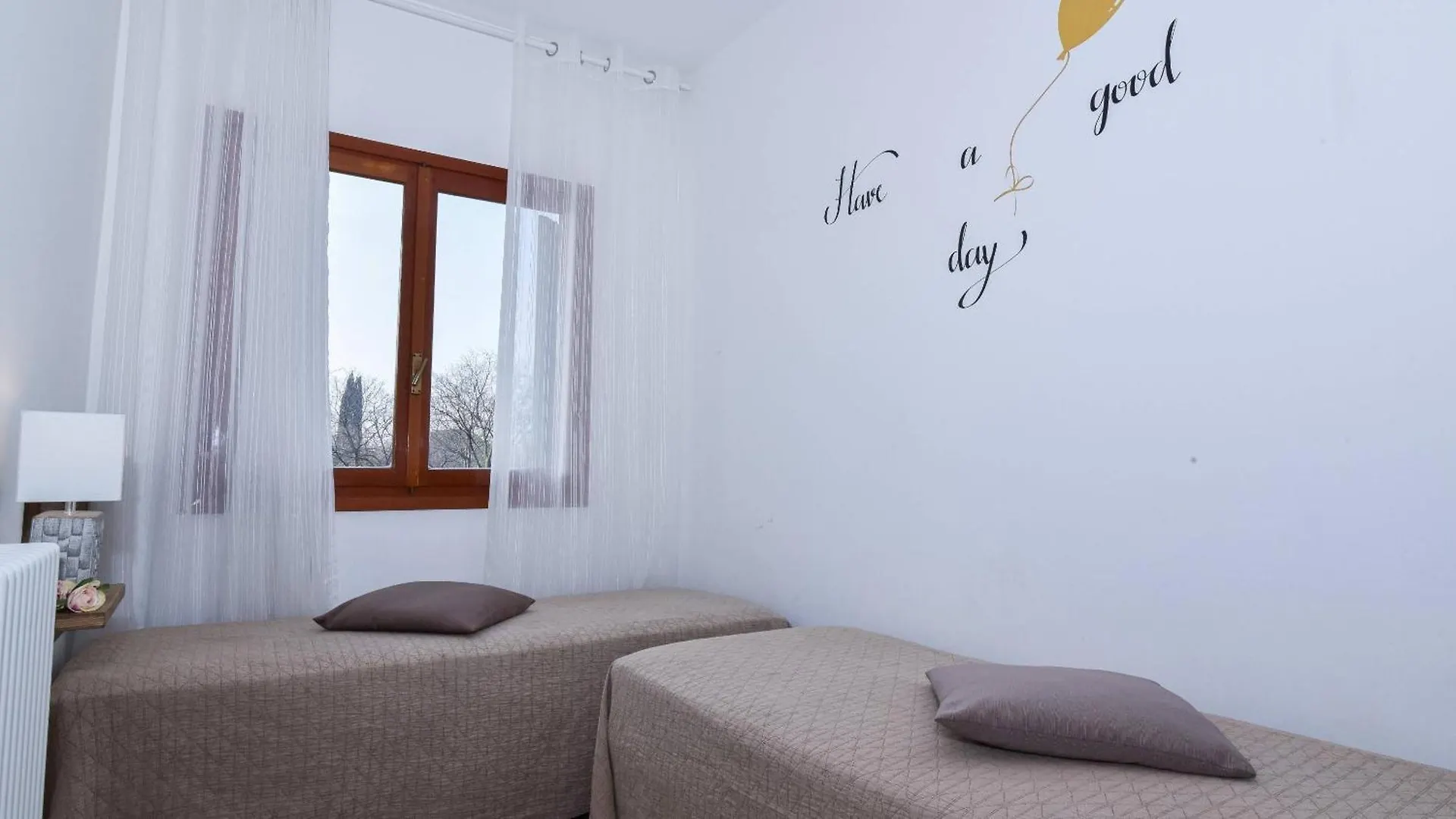 Appartement Appartamenti Mary Peschiera del Garda Italie