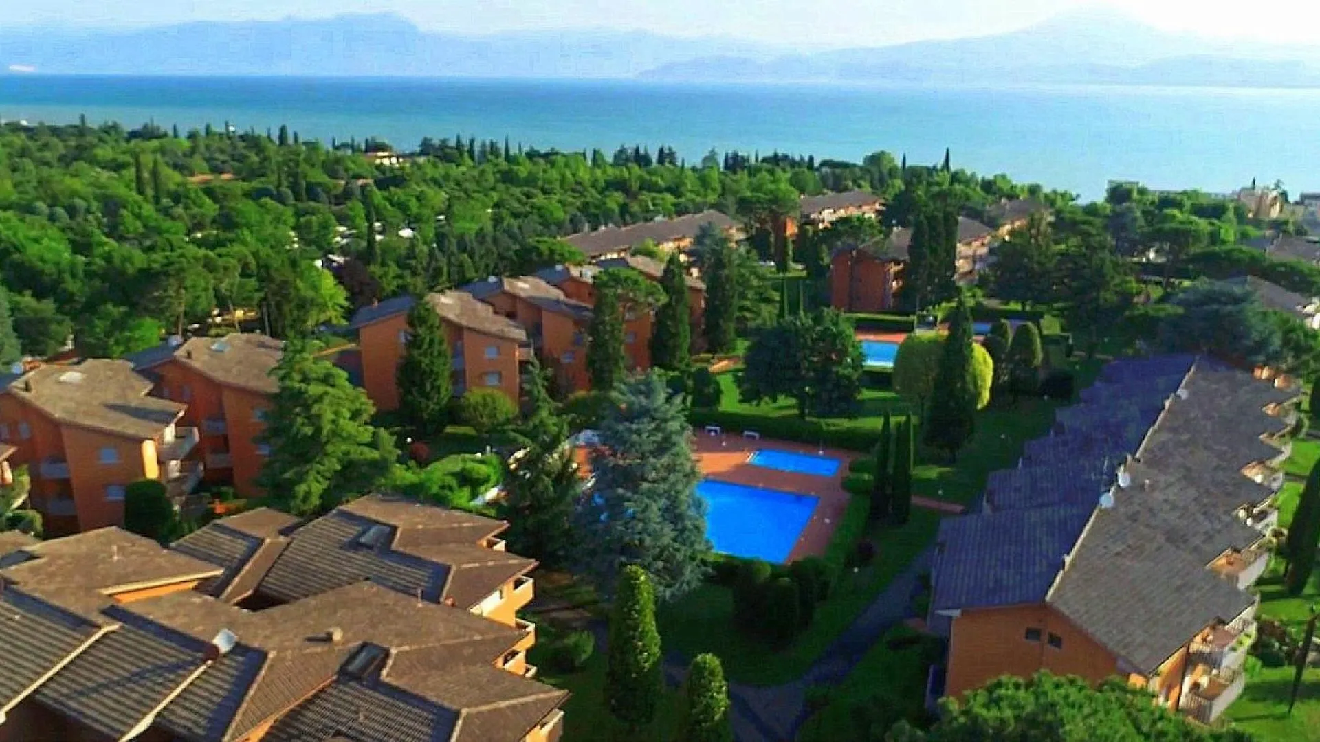 Appartamenti Mary Peschiera del Garda 0*,