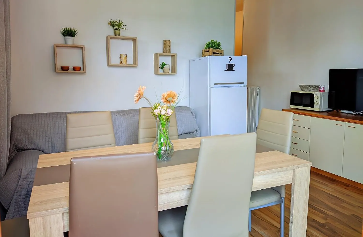 Appartement Appartamenti Mary Peschiera del Garda Italië